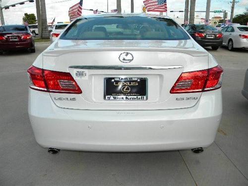 Lexus ES 350 2010 photo 3