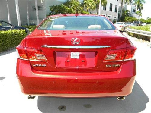 Lexus ES 350 2010 photo 2