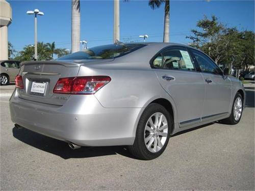 Lexus ES 350 2010 photo 2