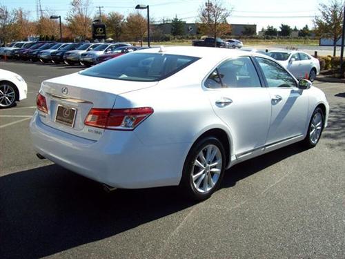 Lexus ES 350 2010 photo 2