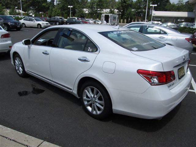 Lexus ES 350 2010 photo 3