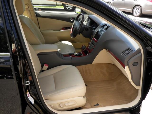 Lexus ES 350 2011 photo 4