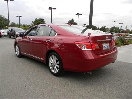 Lexus ES 350 2011 photo 2
