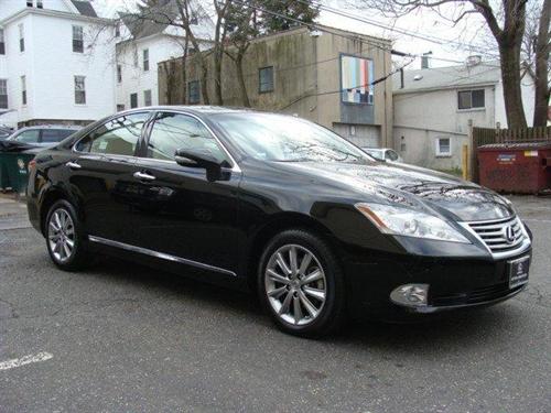 Lexus ES 350 2011 photo 2