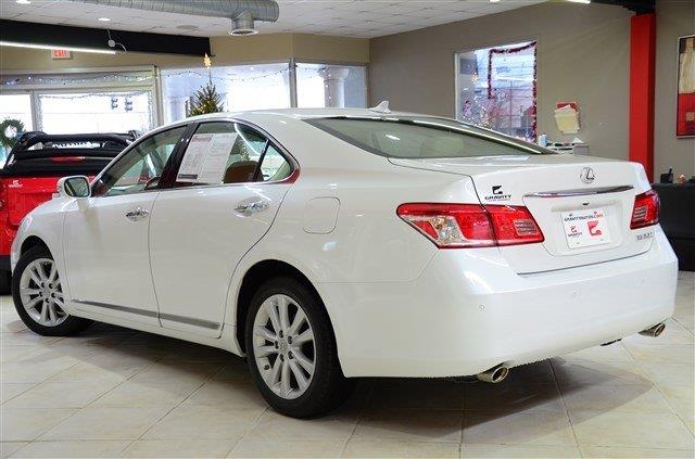 Lexus ES 350 2011 photo 4