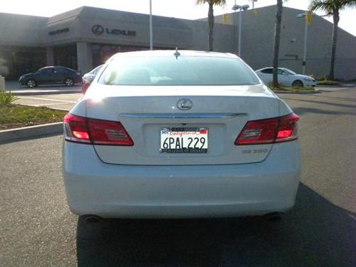 Lexus ES 350 2011 photo 3