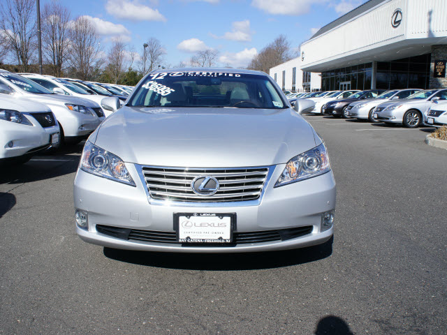 Lexus ES 350 Base Unspecified