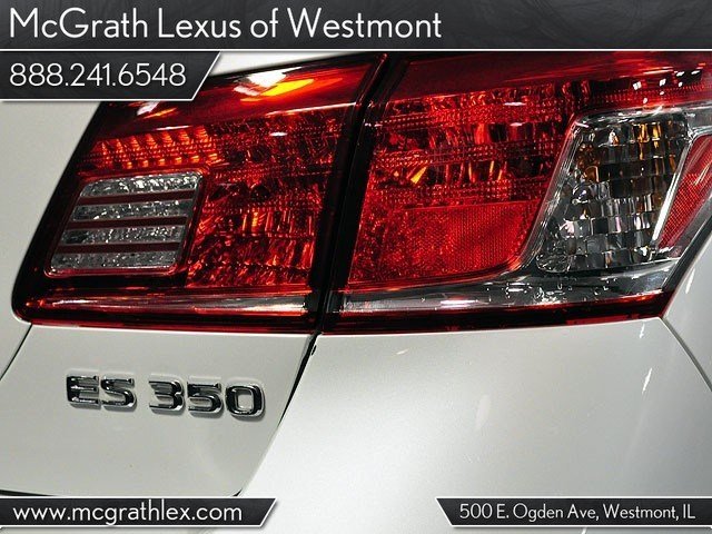 Lexus ES 350 Ram 3500 Diesel 2-WD Unspecified