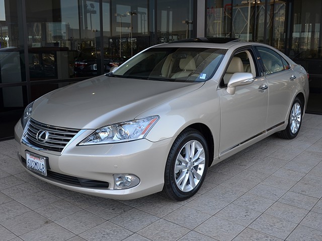 Lexus ES 350 2012 photo 2
