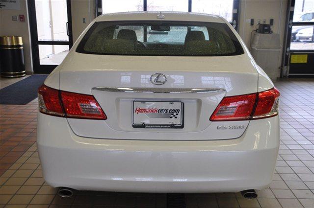 Lexus ES 350 Base Unspecified