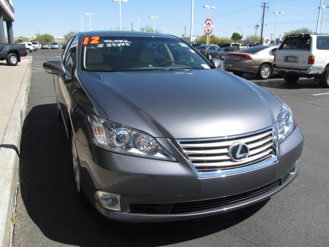 Lexus ES 350 Base Unspecified