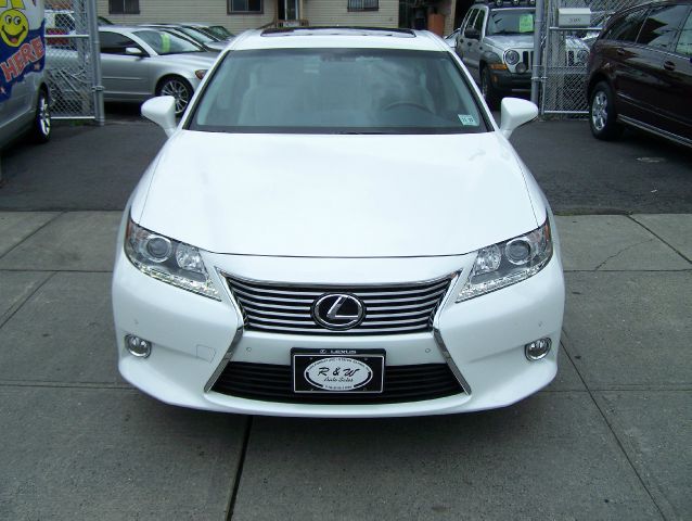 Lexus ES 350 2013 photo 13