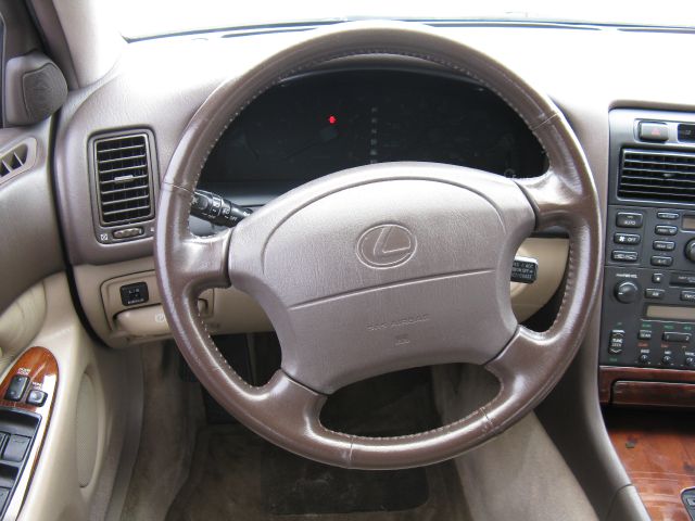 Lexus GS 300 1997 photo 3