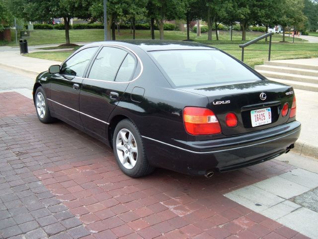 Lexus GS 300 1998 photo 3