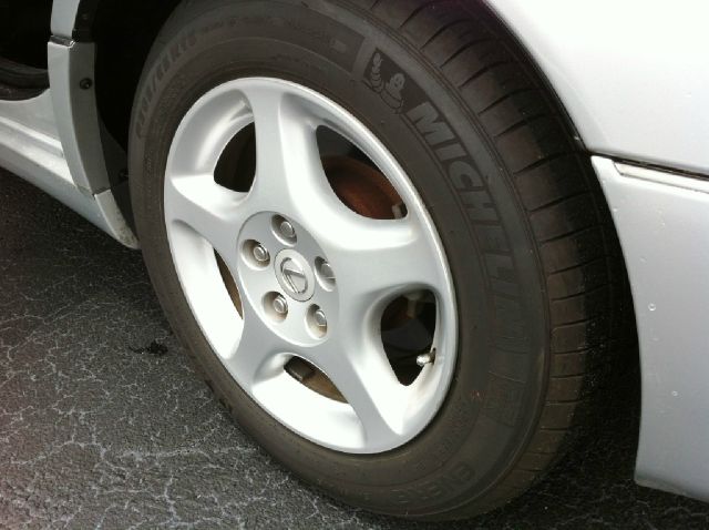 Lexus GS 300 1998 photo 10