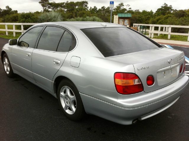 Lexus GS 300 1998 photo 29