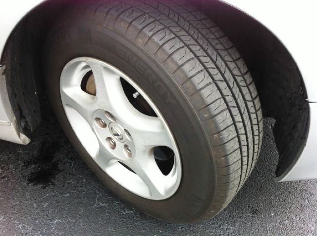 Lexus GS 300 1998 photo 31