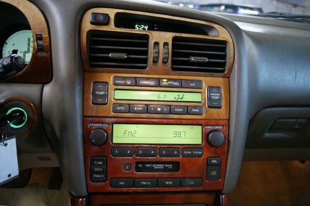 Lexus GS 300 1999 photo 4