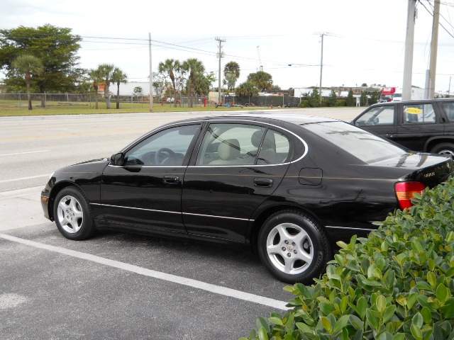 Lexus GS 300 1999 photo 3