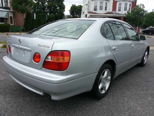 Lexus GS 300 1999 photo 1
