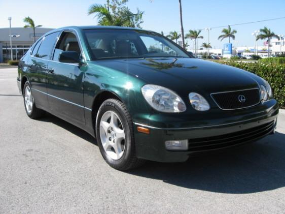 Lexus GS 300 1999 photo 2