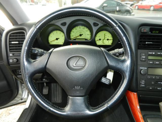 Lexus GS 300 1999 photo 1