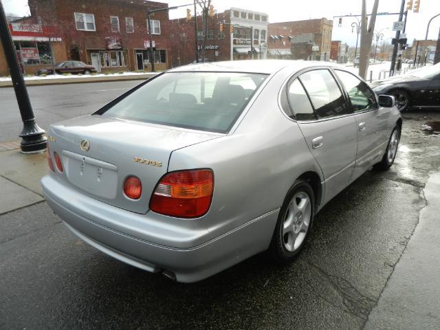 Lexus GS 300 1999 photo 3