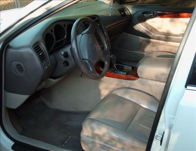 Lexus GS 300 2000 photo 4