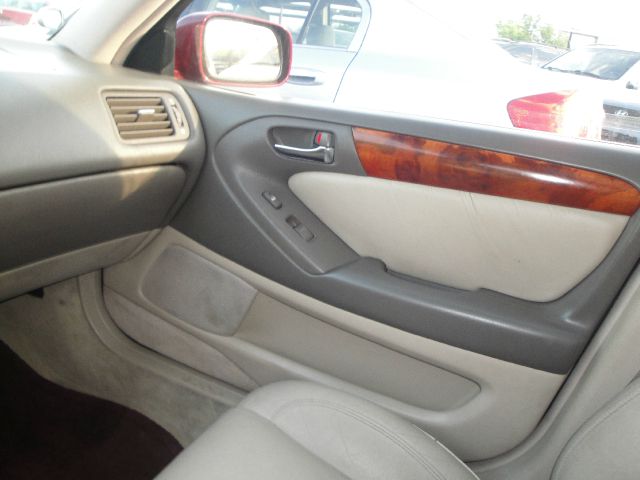 Lexus GS 300 2000 photo 11
