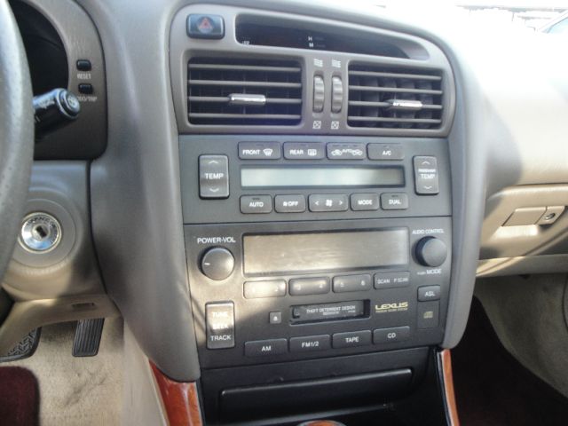 Lexus GS 300 2000 photo 21