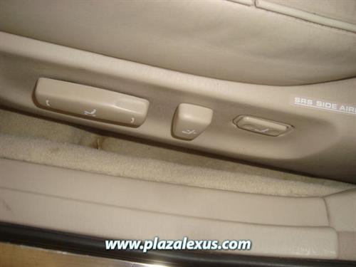 Lexus GS 300 2001 photo 2
