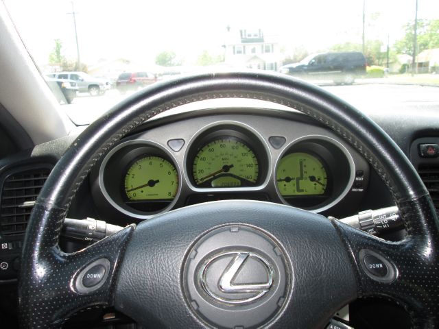 Lexus GS 300 2001 photo 2