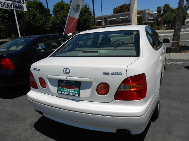 Lexus GS 400 1998 photo 2