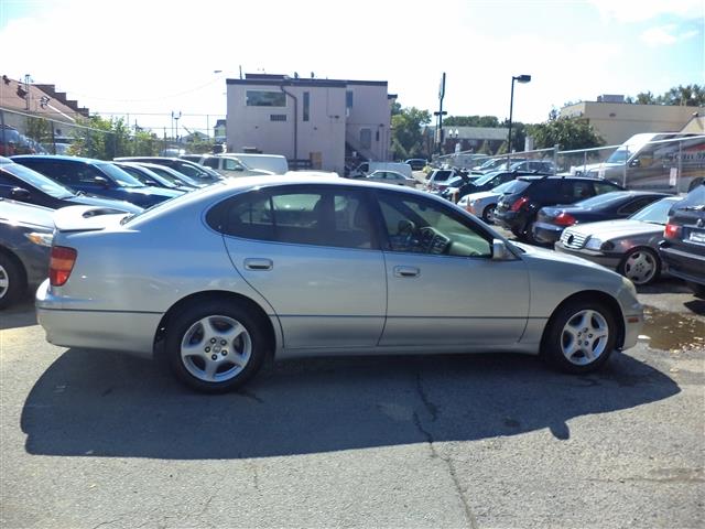 Lexus GS 400 1999 photo 2