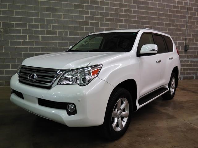 Lexus GX 460 2011 photo 2