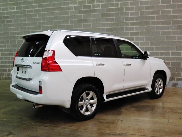 Lexus GX 460 2011 photo 4