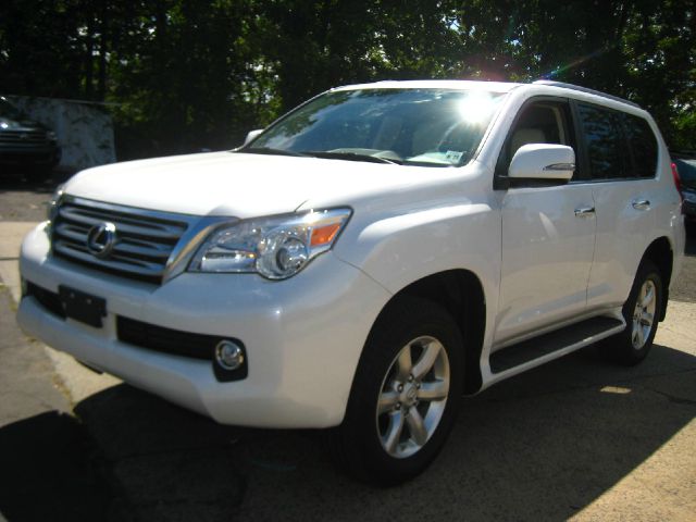 Lexus GX 460 2011 photo 4