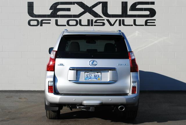Lexus GX 460 2012 photo 1