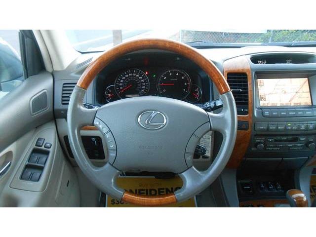 Lexus GX 470 2004 photo 12