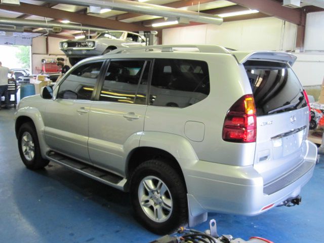 Lexus GX 470 2004 photo 4