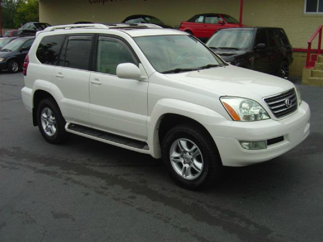 Lexus GX 470 2004 photo 3