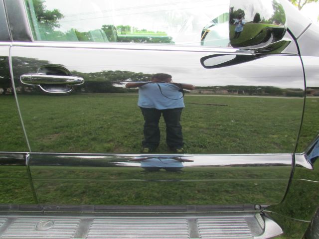 Lexus GX 470 2004 photo 2