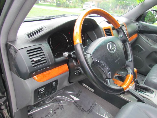Lexus GX 470 2004 photo 21