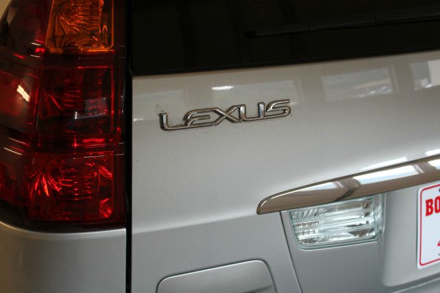 Lexus GX 470 2004 photo 16