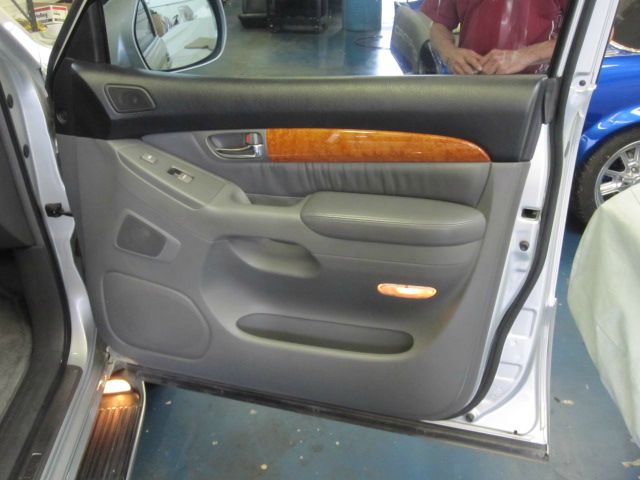 Lexus GX 470 2004 photo 22