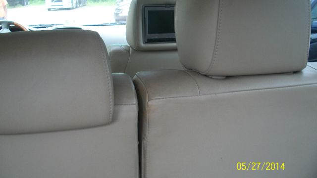 Lexus GX 470 2004 photo 2