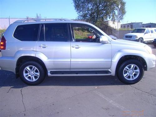 Lexus GX 470 2004 photo 3