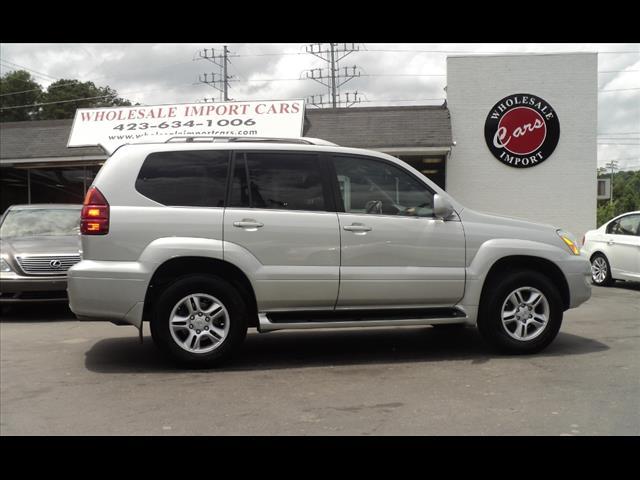 Lexus GX 470 2004 photo 3