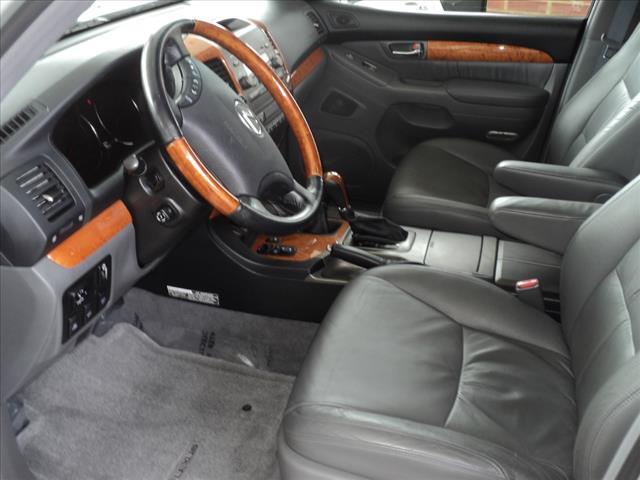 Lexus GX 470 2004 photo 4