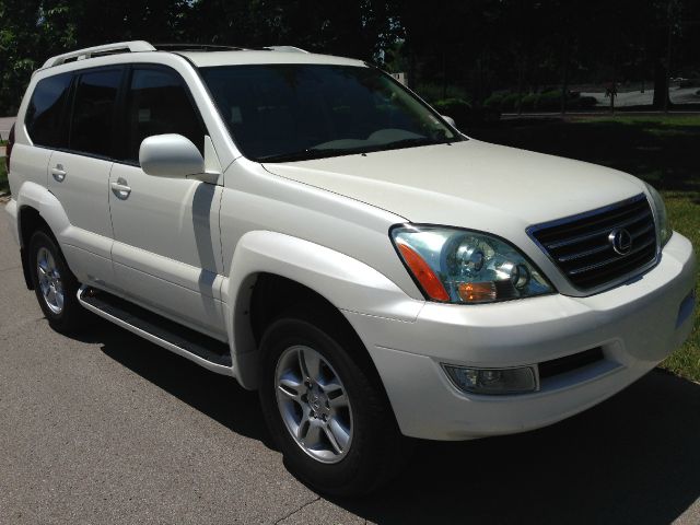 Lexus GX 470 2004 photo 2